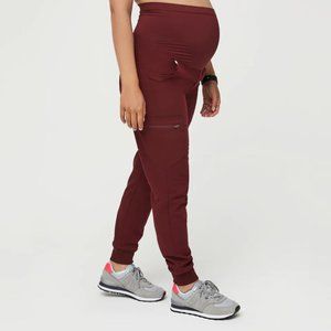 Figs: Maternity 2 Sets (2 top and bottom pairs)